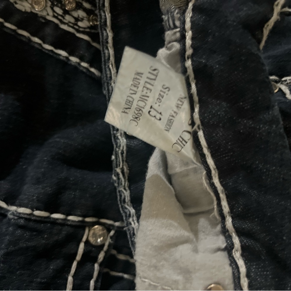 Brand new pair of miss chica jeans with white stitching - Picture 3 of 5